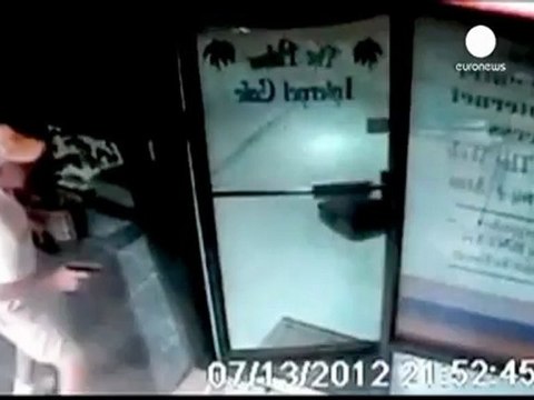 Florida: Gun-wielding pensioner tackles would-be robbers