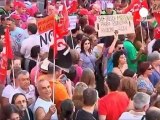 Clashes in Spain as thousands join anti-austerity protests