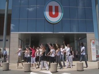 Flash Mob Hyper U du 22 /06/2012