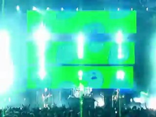 Blink 182 - Heart's all gone