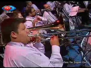 Gökhan  SEZEN       "Anlatamam  Görmen  Lazım  "