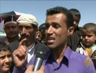 الآف اليمنيون يؤيدون المشاركة في الانتخابات