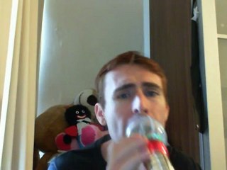 Wiwi égratigne "para verte feliz" de Jairo