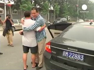 Chine : le dissident Ai Weiwei frappé au portefeuille