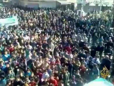 الجيش السوري يواصل قصف المدن