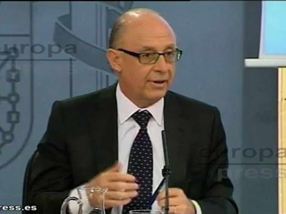 Montoro asegura que no sube el IVA a los libros