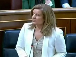 El PSOE amenaza a Fátima Báñez con llevarla a los tribunales por filtrar su ERE