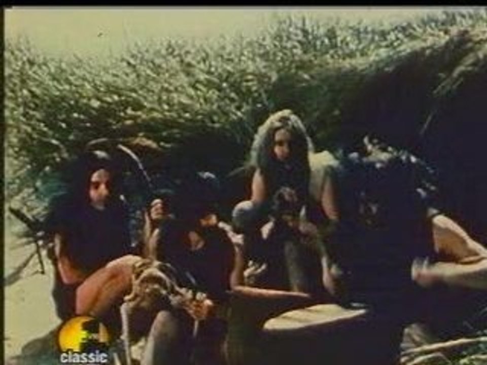 Cliff Richard & The Shadows - Apache