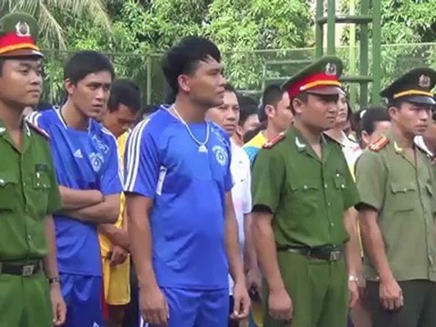 Những pha biểu diễn khí công của CSCĐ Nghệ An