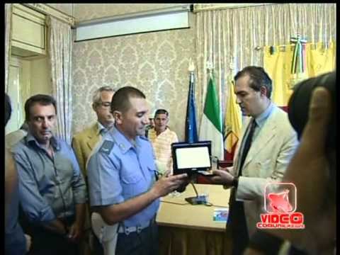 Napoli - Il Comune premia tassisti e agenti della municipale (12.07.12)