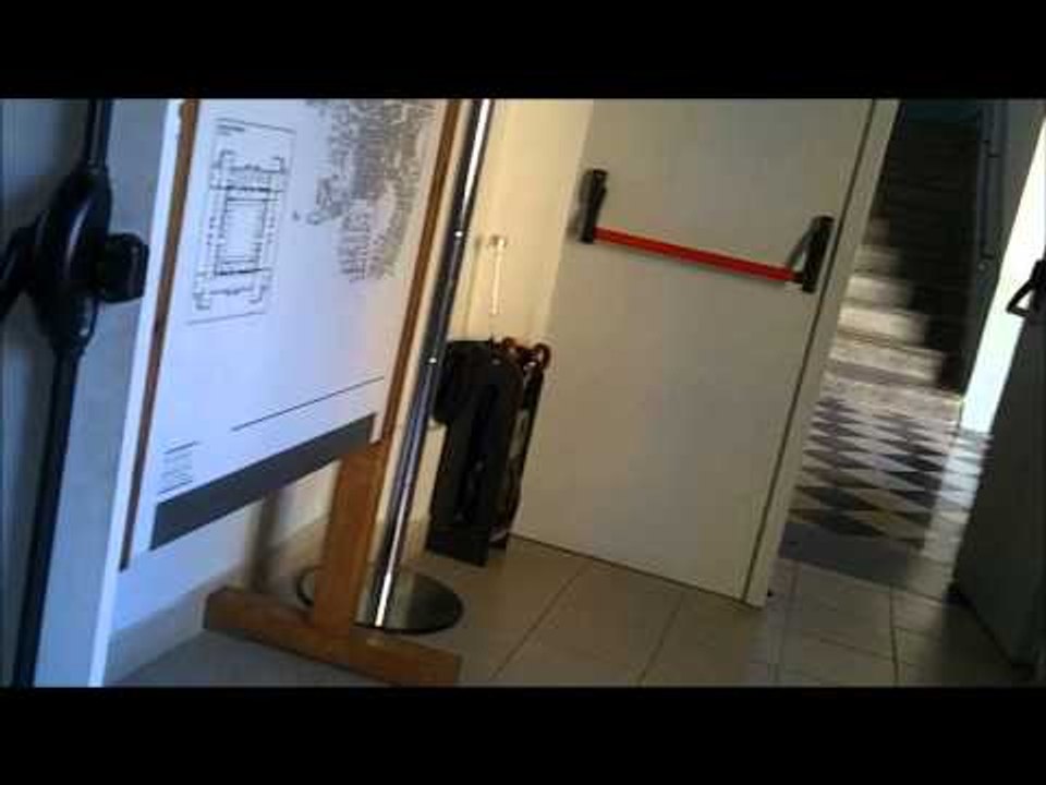 Aversa (CE) - Rifiuti, sos dalla Biblioteca (12.07.12)