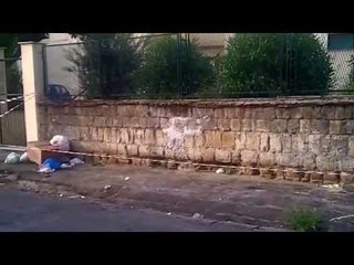 Aversa - Divieto di scarico in via Garofalo (03.07.12)