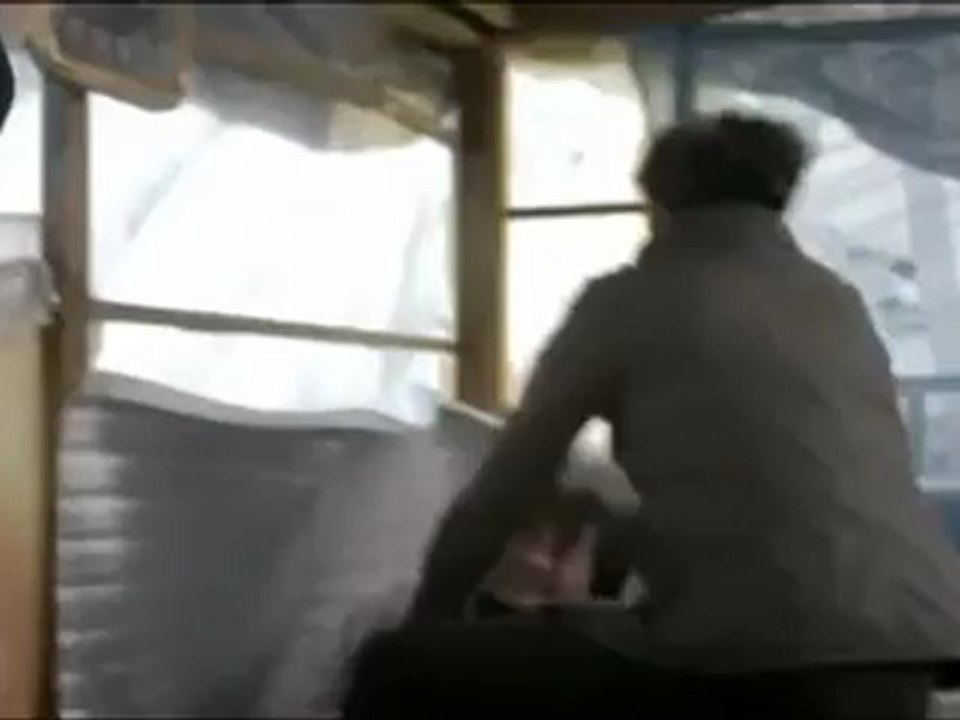 피에타 Pieta (2012) Trailer - Kim Ki-Duk Movie