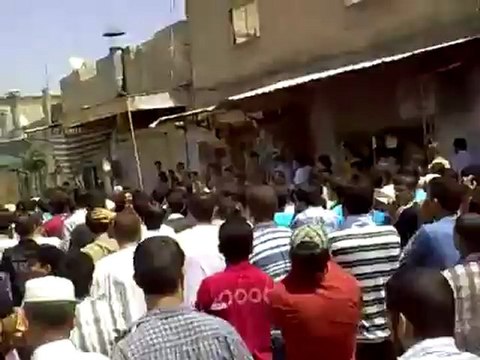 Syria فري برس حماة المحتلة حي كازو أول يوم من رمضان 20 7 2012 Hama