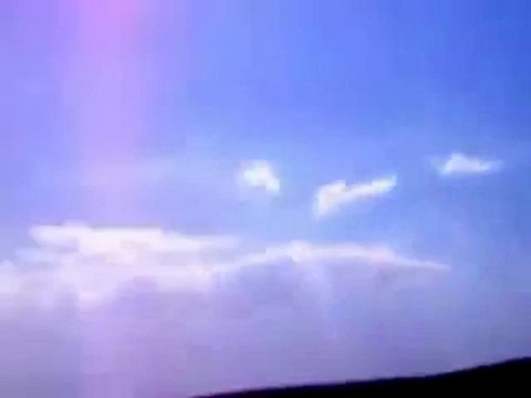 Syria فري برس تصاعد أعمدة الدخان من الشميس 19 7 2012 Syria