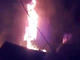 Syria فري برس  ريف دمشق حرق مخفر مدينة الحجر الاسود 18 7 2012 Damascus