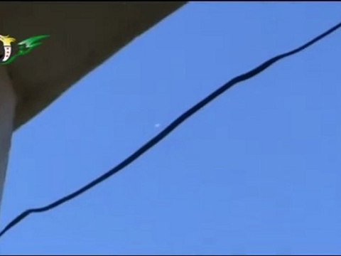 Syria فري برس حماة المحتلة كفرزيتا تحليق للطيران الحربي فوق الحواجز الأمنية بعد إنشقاق عدد من العناصر عند سماعهم خبر مقتل داوود راجحة 18 7 2012 Hama