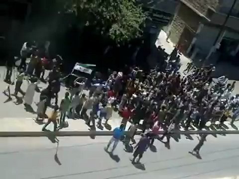 Syria فري برس منبج ريف حلب مظاهرة في السوق الرئيسي 18 7 2012 Aleppo