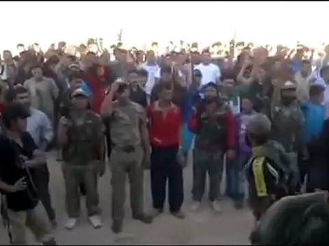 Syria فري برس ريف حلب قرية جب كاس مظاهرة للمرة الأولى بحماية الجيش الحر 19 7 2012 Aleppo