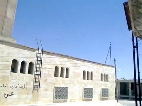 Syria فري برس ادلب حاس اصوات التكبيرات فرحا بضرب خلية الازمة 18 7 2012 Idlib