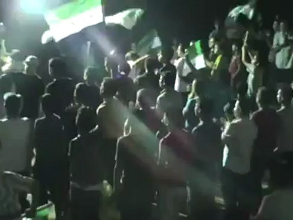 Syria فري برس  حماه المحتلة  مظاهرة حي الجراجمه في حماه  16 7 2012