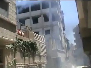 Syria فري برس   دمشق تهديم للمنازل وحرق واعمدة الخان تتصاعد من حي التضامن16 7 2012 Damascus