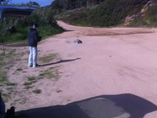 Kyosho Mad force kruiser KE25 video n°2