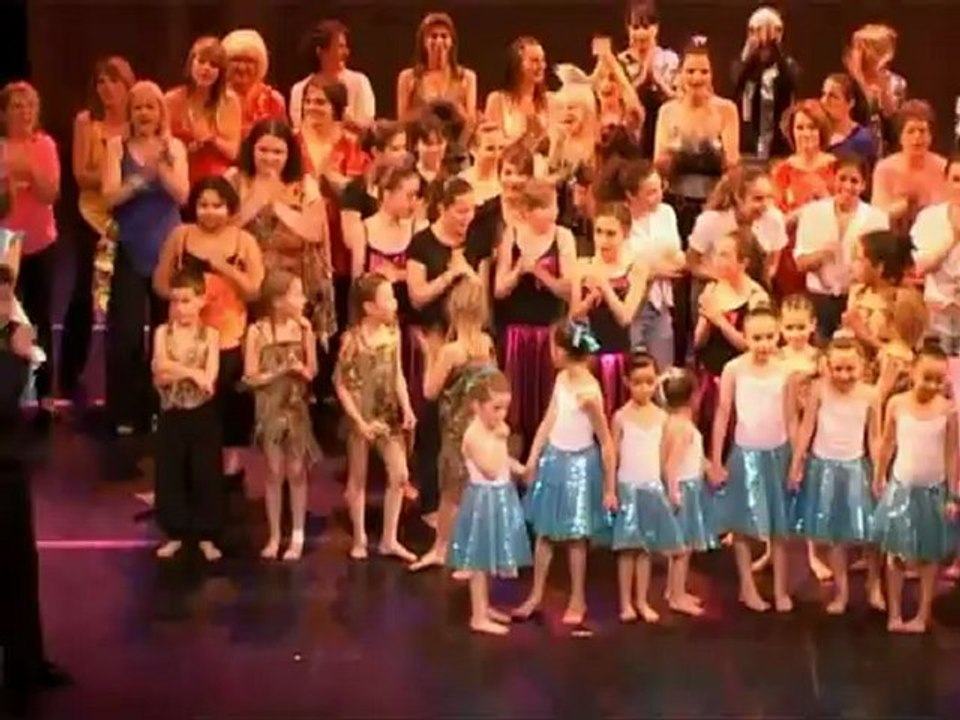 Gala 2012 "Les incontournables d'hier et d'aujourd'hui" - Nicolas E. Ecole du Spectacle