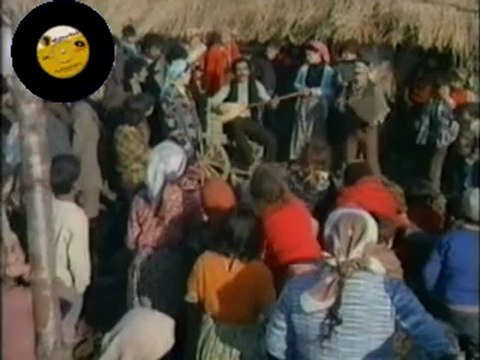 hasretimyare.com[mesut]Hakki Bulut - Ben Köylüyüm (1975) - YouTube