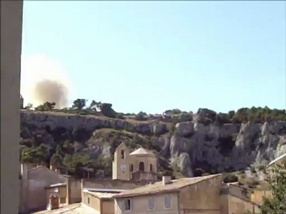 Le 21 juillet 2012 - Le ciel de Cavaillon s'est tout d'un coup obscurci....Incendie sur Cavaillon à la Colline Saint Jacques...
