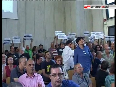 TG 18.07.12 Brindisi, primo consiglio comunale per Consales