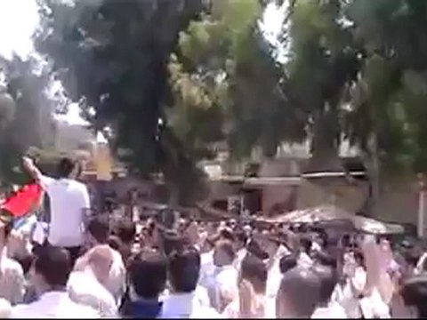 Syria فري برس حماه المحتلة جنوب الملعب مظاهرة رغم الحصار الخانق 20 7 2012 ج1 Hama