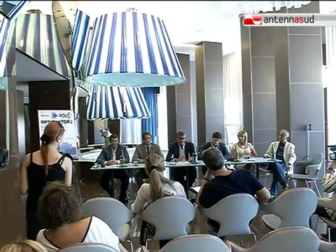 TG 13.07.12 Bari, Fli organizza il Polo riformatore