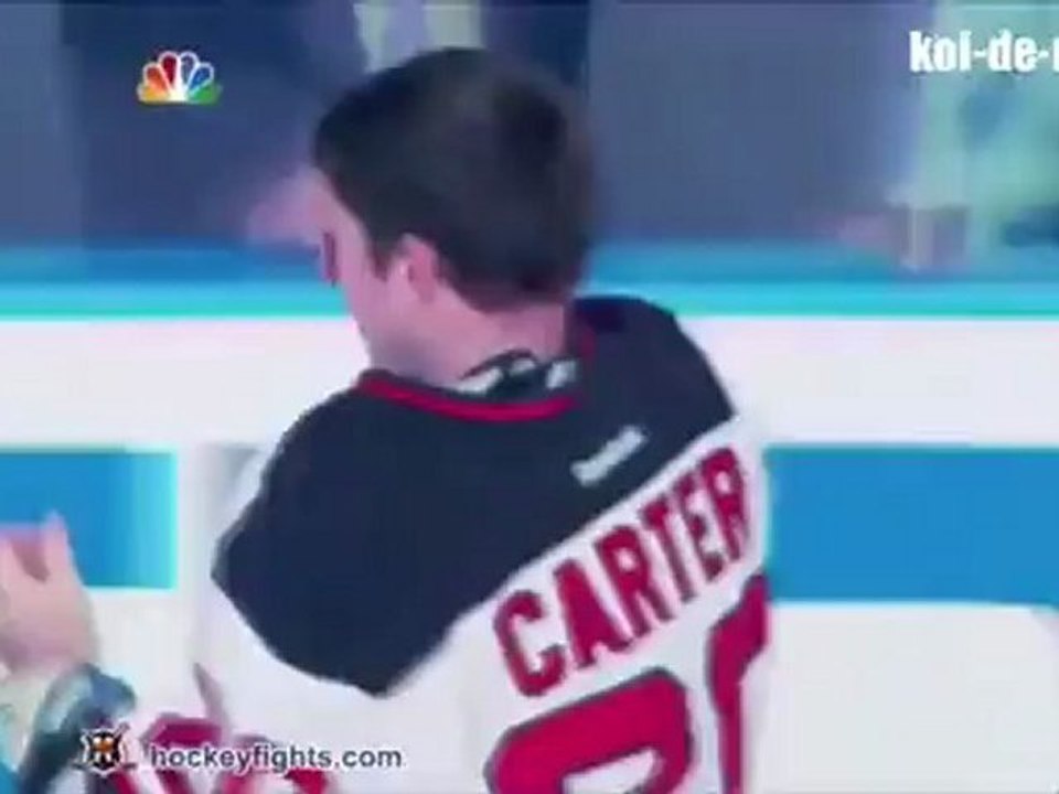 Bagarre au Hockey sur glace 2012 HD -