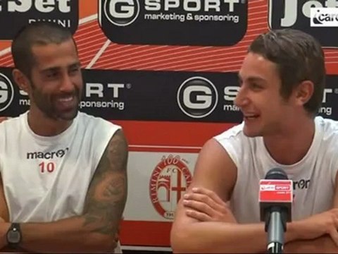 Icaro Sport. I giocatori del Rimini prima della partenza per il ritiro a Bagno di Romagna