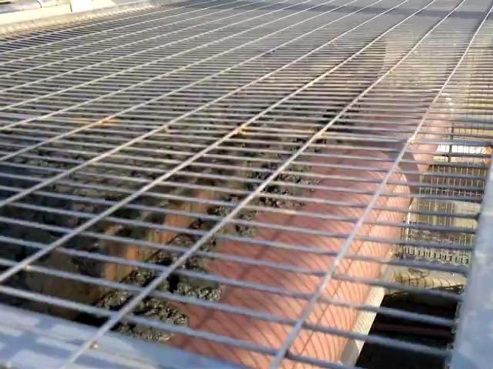 Table d'egoutage - Unité de traitement des boues