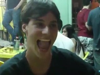 Ce mec fait des trucs bizarre