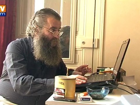 Des réfugiés syriens attendent la chute du régime pour renter