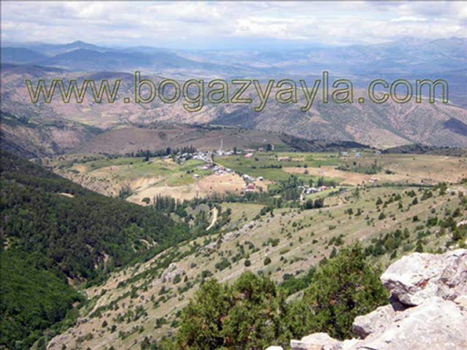 2012 BOĞAZYAYLA KÖYÜ www.bogazyayla.com SUNAR