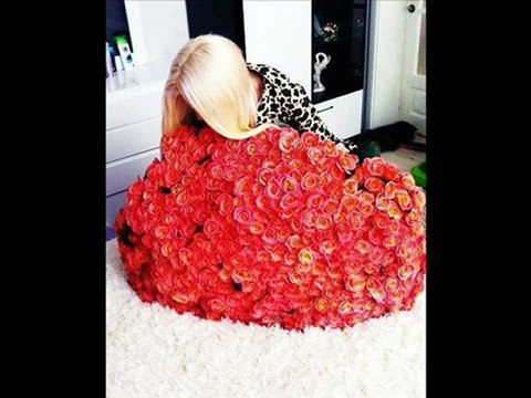 Çok Aşığın Var Diyorlar.