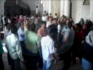 تظاهر المؤقتين بالتربيه والتعليم بالمنيا داخل ديوان المحافظة تضامنا مع زملائهم المضربين عن الطعام للمطالبه بالتثبيت