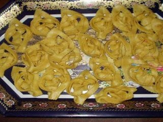 اول موقع يتكلم بإستضافه عن الدستور المصرى واكلات رمضان