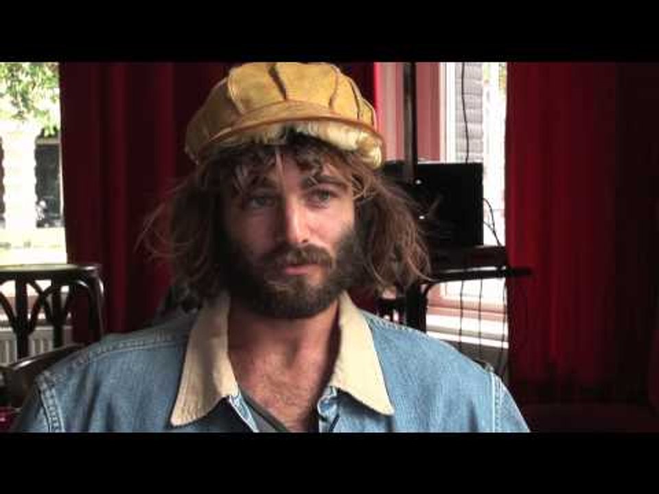 Angus Stone interview -- (part 1)