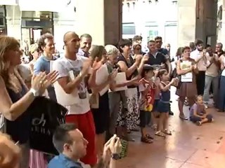 ballerine per rilanciare i saldi