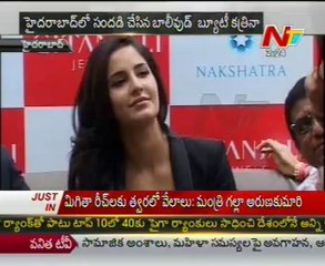 Katrina visits hyd for jewellery shop opening