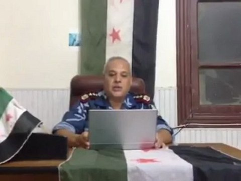Syria فري برس حلب إنشقاق العميد عبد الرزاق أصلان اللاز حلب 20 7 2012 Aleppo