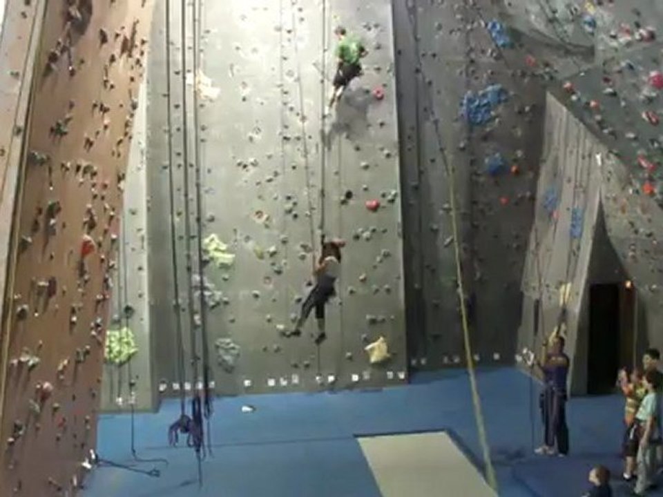 L'activité escalade de sports vacances le vendredi 20/07/2012