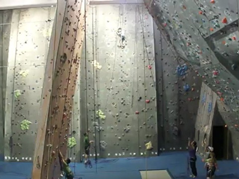 L'activité escalade proposée par sports vacances le 20/07/2012