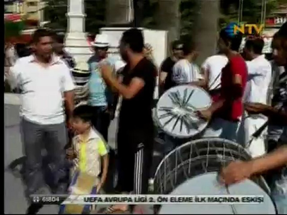 Üsküdar'da Ramazan Hazırlıkları- Mustafa Kara Röportaj- NTV