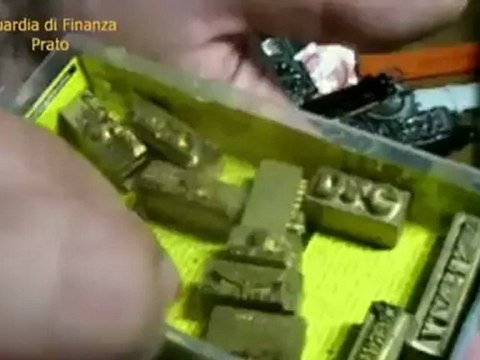 Prato - GdF scopre traffico orologi falsi, 6 denunciati (25.07.12)